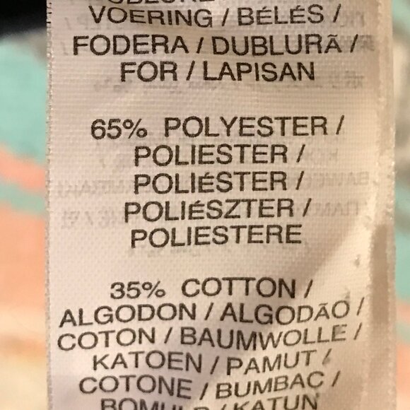 Mango Women's Pleated front design Navy Shorts w/ Pockets Sz 8 - Picture 11 of 12